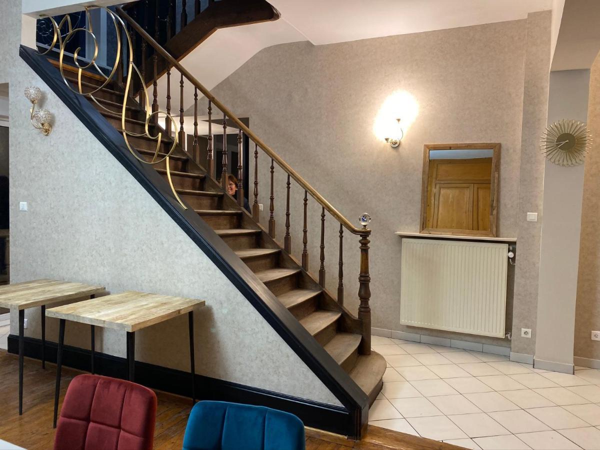 A La Villa Perroy Les Chambres Sont Spacieuses Et Les Petit-Dejeuners Offerts Dunkirk Exterior foto