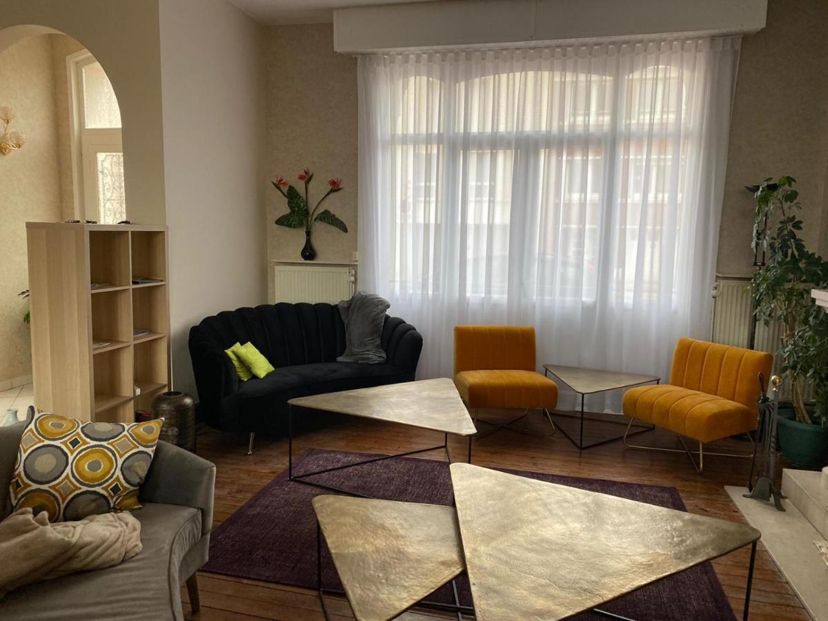 A La Villa Perroy Les Chambres Sont Spacieuses Et Les Petit-Dejeuners Offerts Dunkirk Exterior foto